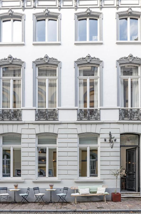 The Bank 1869 - Unique Guestrooms In The Historic Center Of Брюж Екстериор снимка